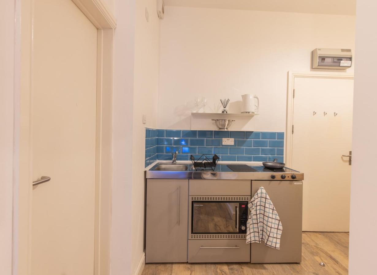 Cosy Modern Apartment, Grand Victorian Building, 5 Mins To Coventry City Centre Exterior foto